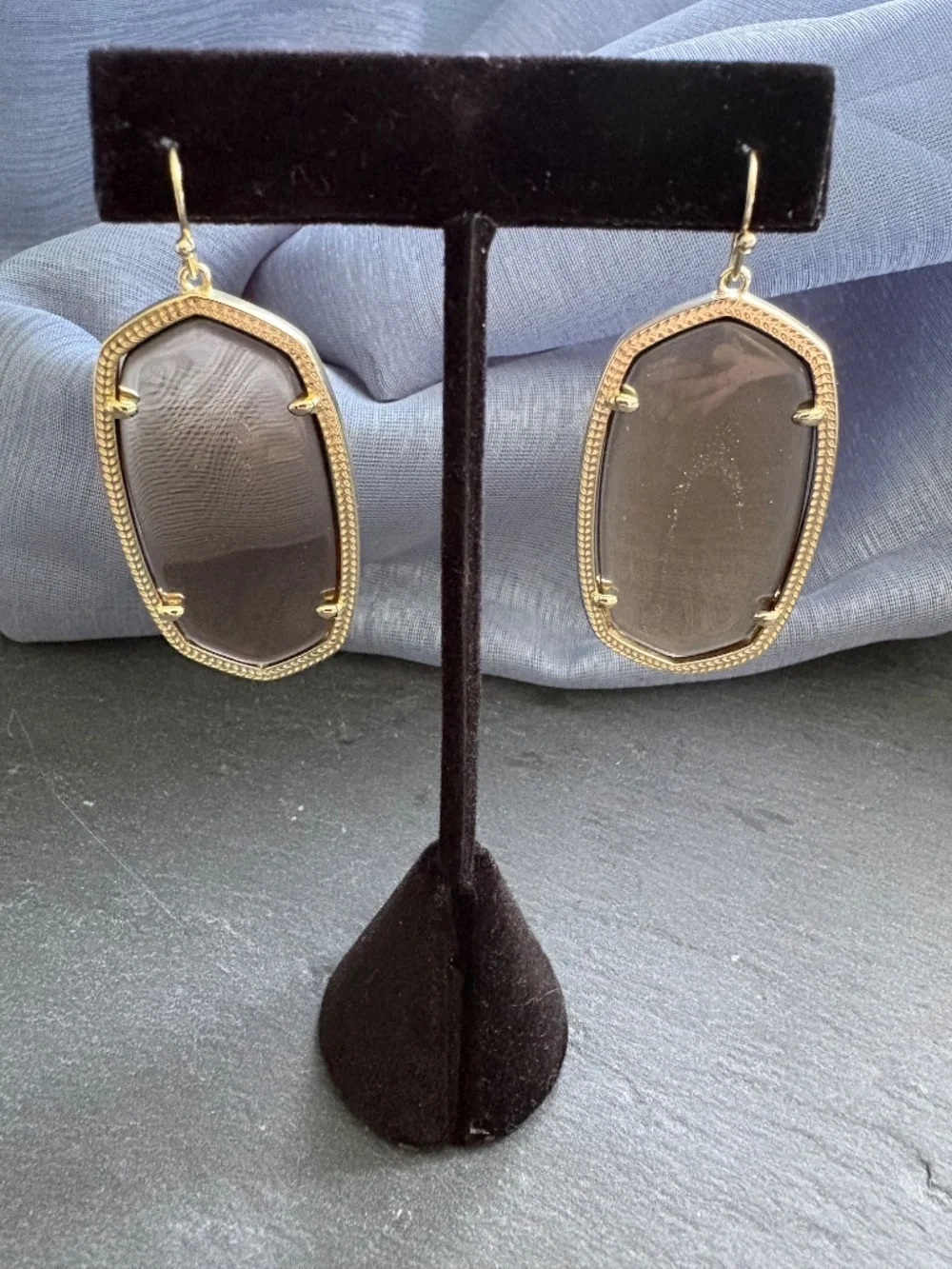 Kendra Scott Danielle Drop Earrings Translucent Smoky Glass Gold Statement HTF